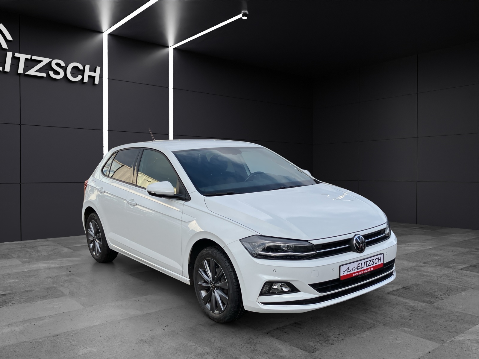 Fahrzeugabbildung Volkswagen Polo TSI Highline DSG LED ACC 16