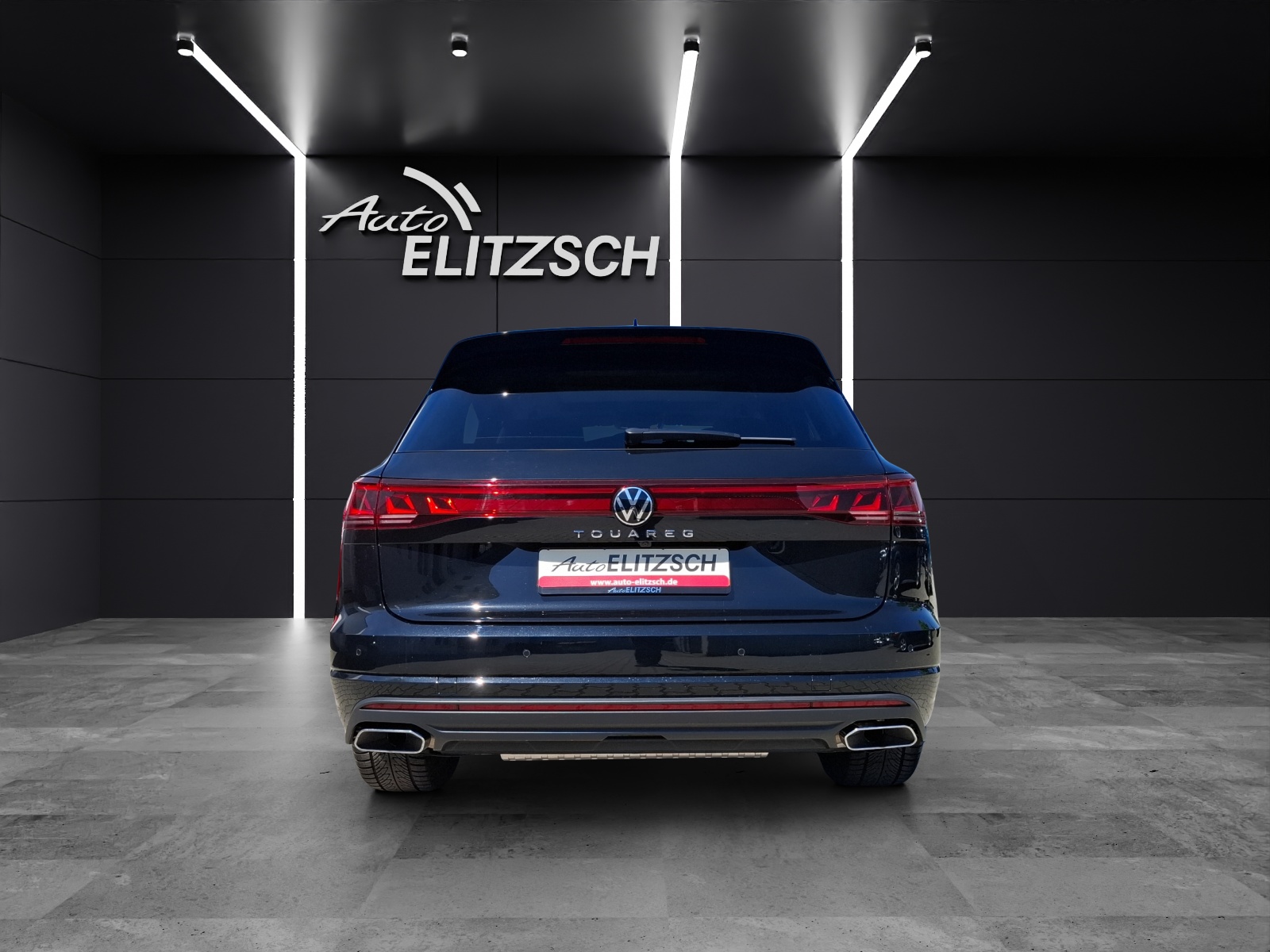 Fahrzeugabbildung Volkswagen Touareg TDI Elegance Matrix AHK HUD Luft Pano AID