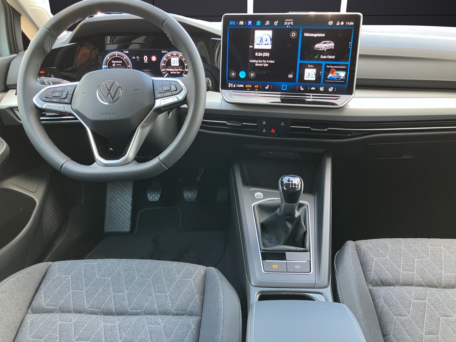 Fahrzeugabbildung Volkswagen Golf VIII TDI Life LED ACC RFK