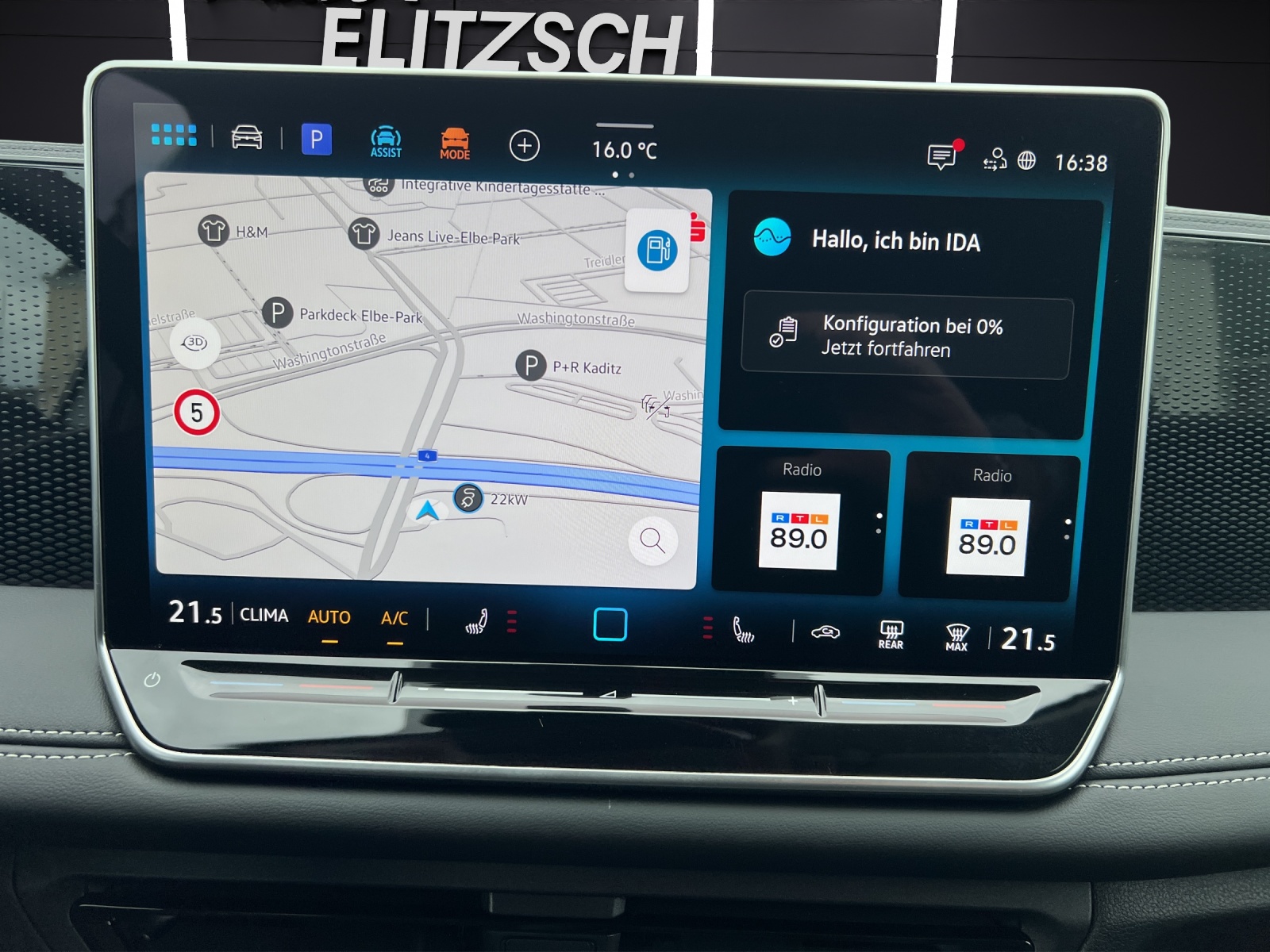Fahrzeugabbildung Volkswagen Tiguan eTSI Life AHZV NAVI KEssy AreaView