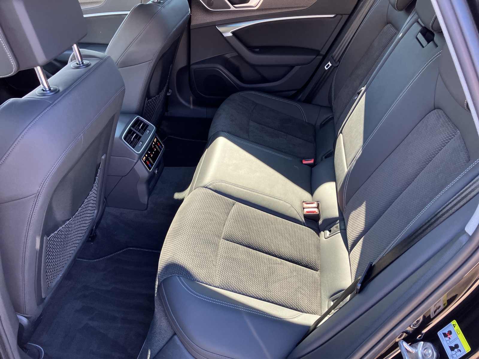 Fahrzeugabbildung Audi S6 Avant 3.0 TDI quattro Matrix LED Tiptronic Rückfk