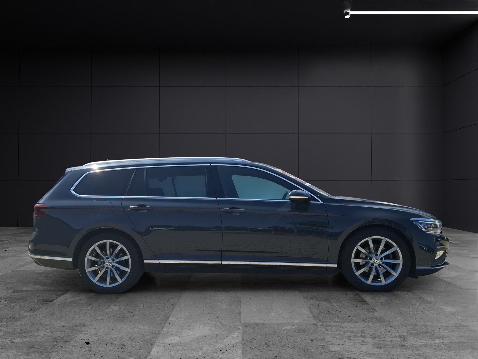 Fahrzeugabbildung Volkswagen Passat Variant TDI Elegance DSG R-Line Matrix AHK Navi ACC RFK Harman SH 19