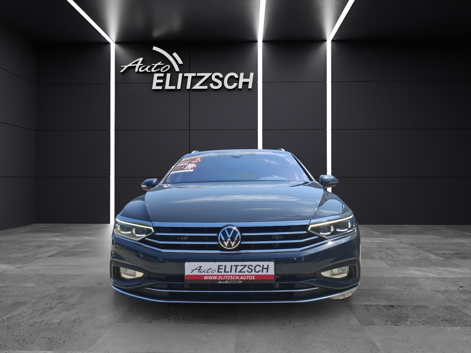 Fahrzeugabbildung Volkswagen Passat Variant TDI Elegance DSG R-Line Matrix AHK Navi ACC RFK Harman SH 19