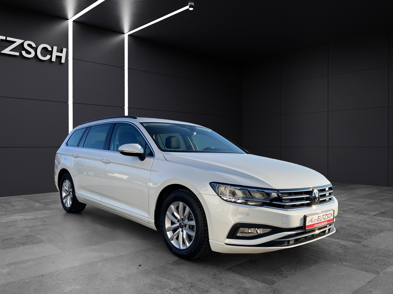 Fahrzeugabbildung Volkswagen Passat Variant TDI Business DSG LED NAVI ACC RFK SH LM