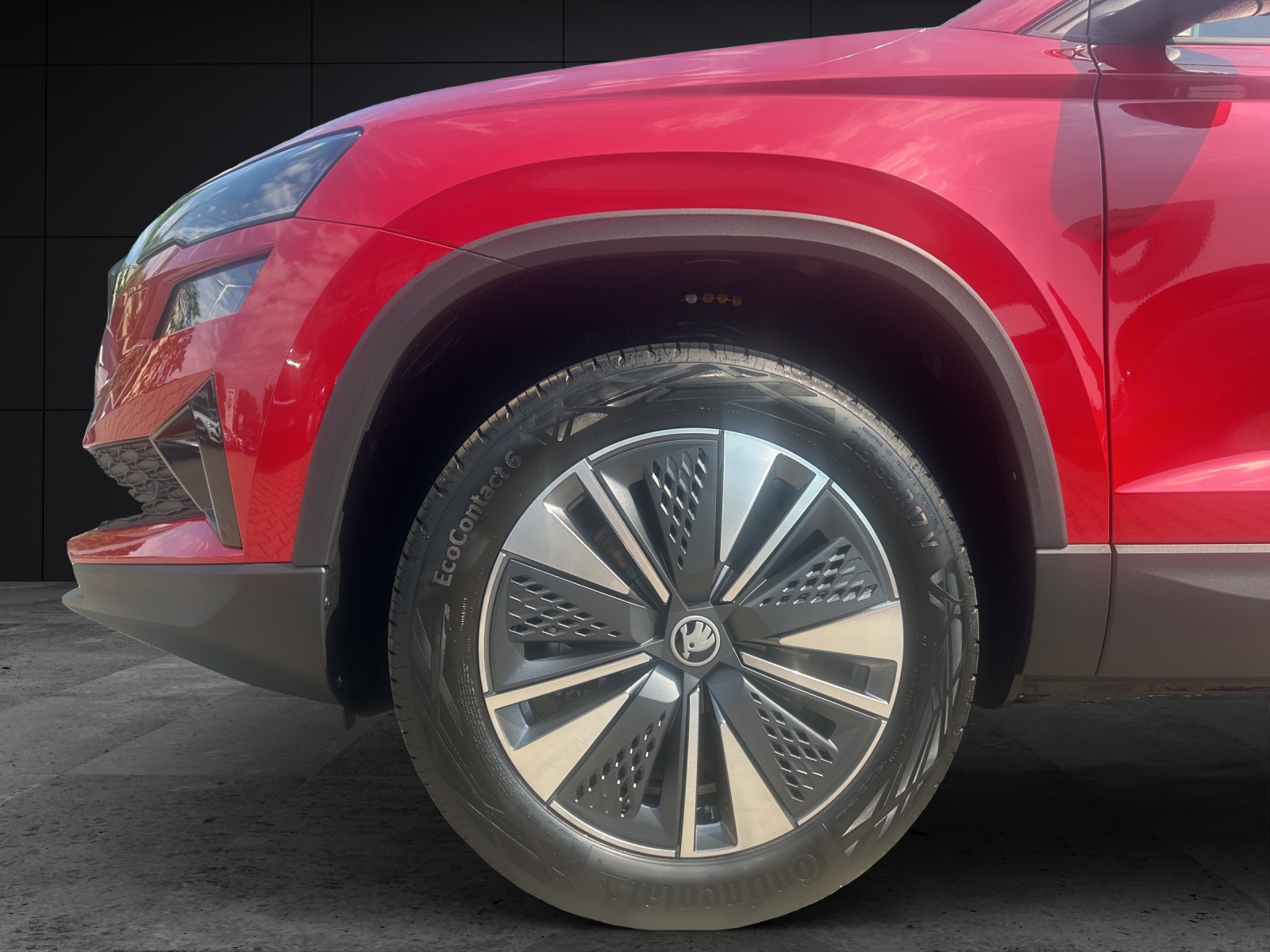 Fahrzeugabbildung SKODA Karoq 1.5 TSI Balance AHK Standh. ASG