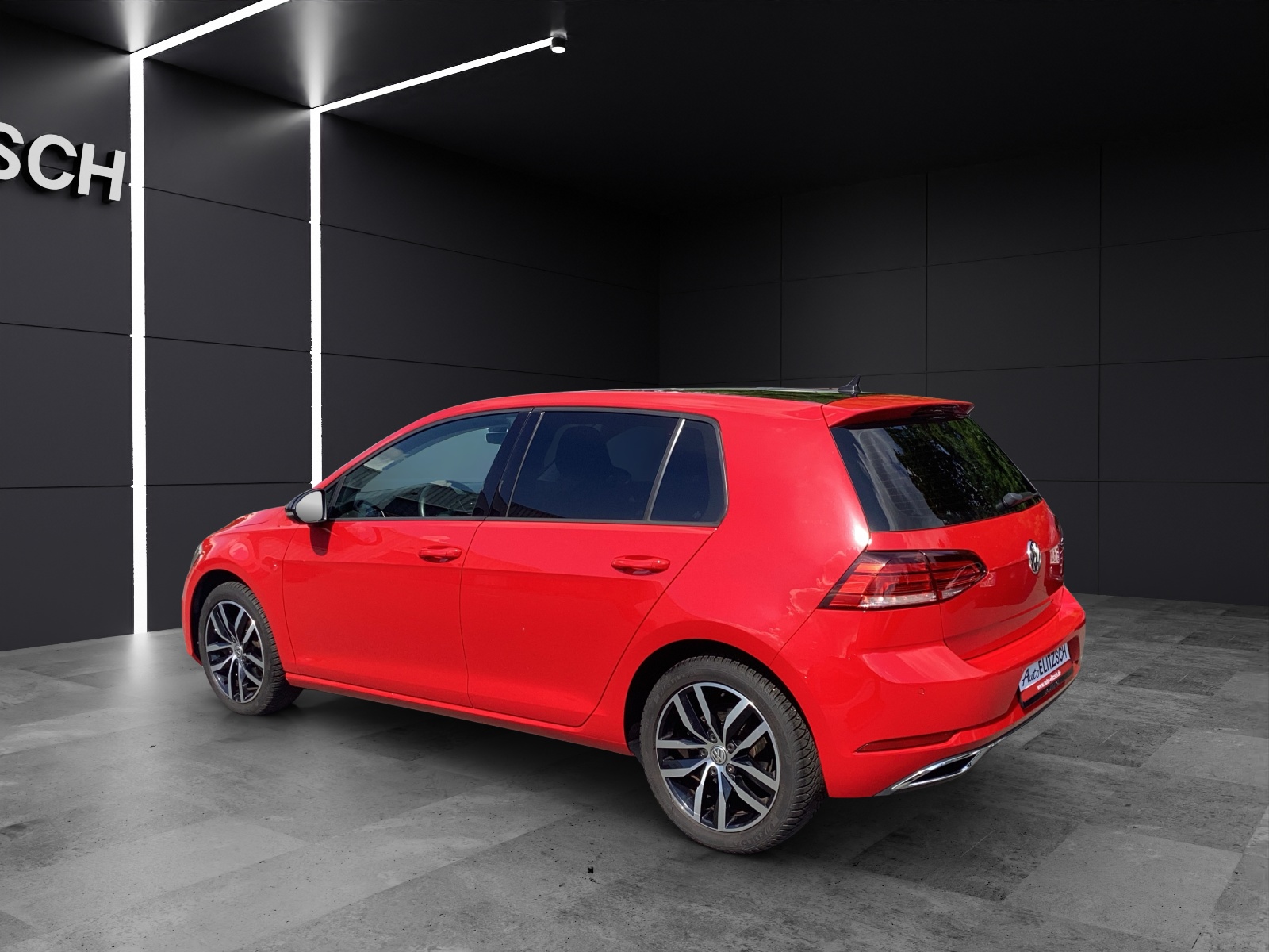 Fahrzeugabbildung Volkswagen Golf VII TSI Highline DSG Standh LED ACC