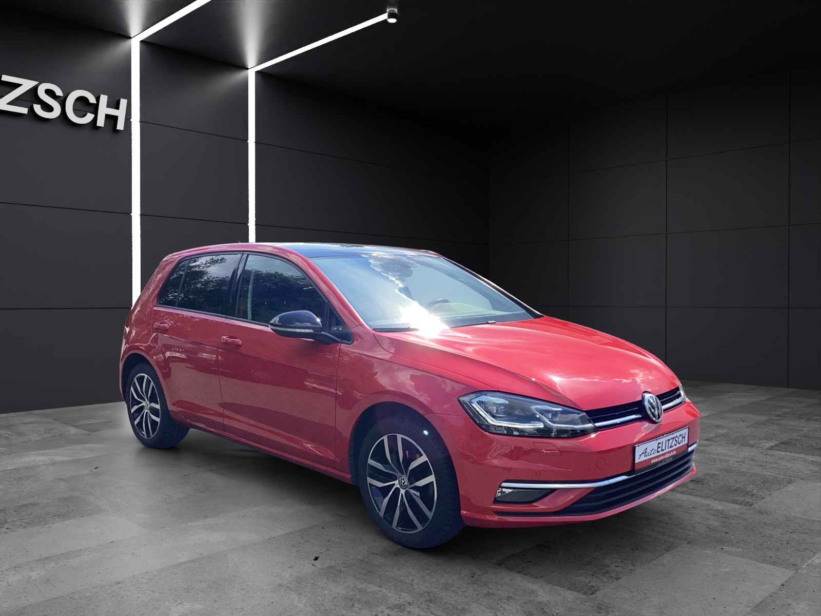 Fahrzeugabbildung Volkswagen Golf VII TSI Highline DSG Standh LED ACC