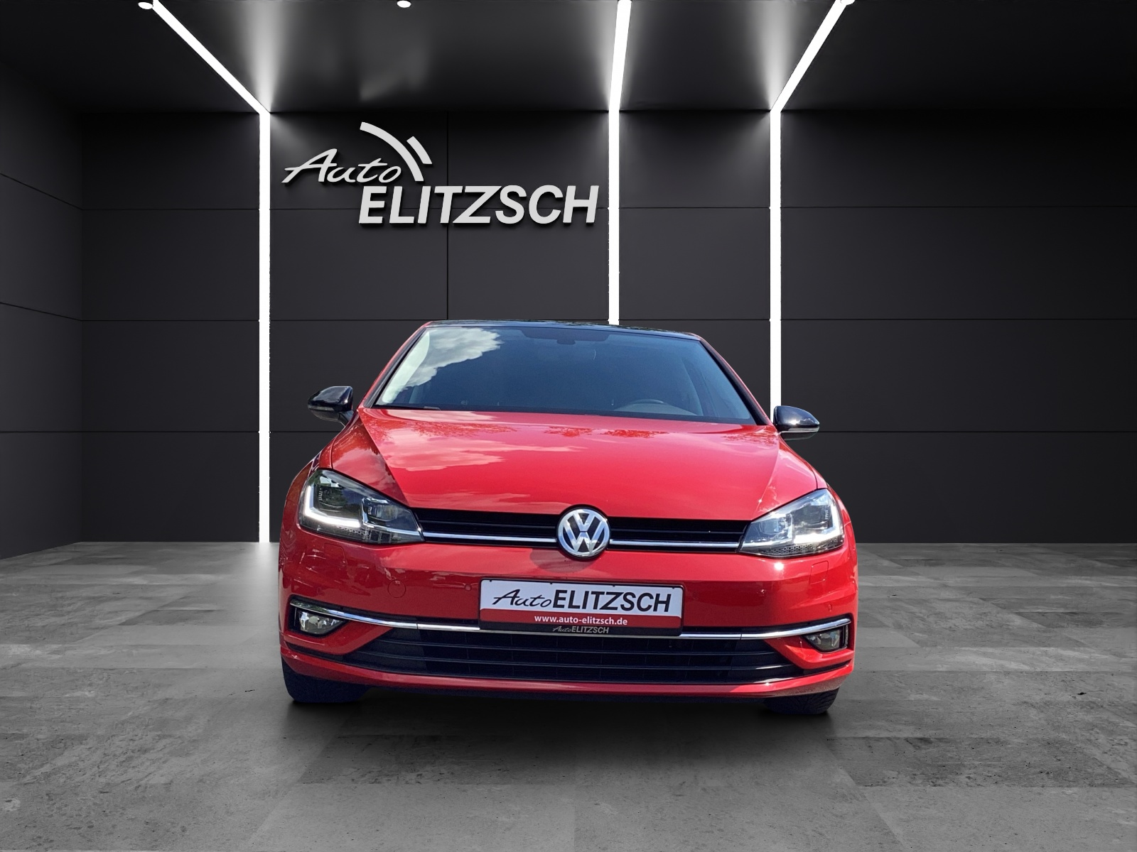 Fahrzeugabbildung Volkswagen Golf VII TSI Highline DSG Standh LED ACC