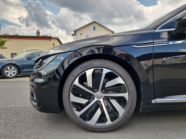 Fahrzeugabbildung Volkswagen Arteon TDI R-Line 4M Standhzg PANO AHK Kamera ACC DCC Sound