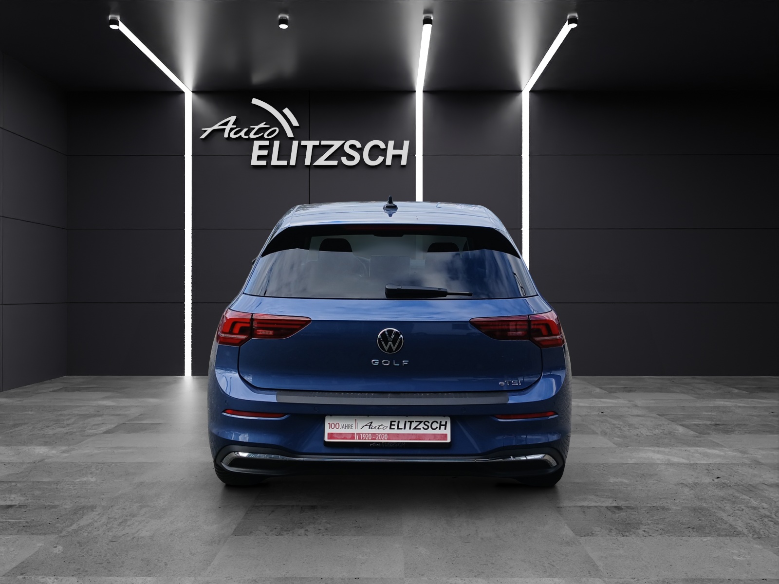 Fahrzeugabbildung Volkswagen Golf VIII eTSI Goal DSG LED AHK Navi AID ACC RFK SH