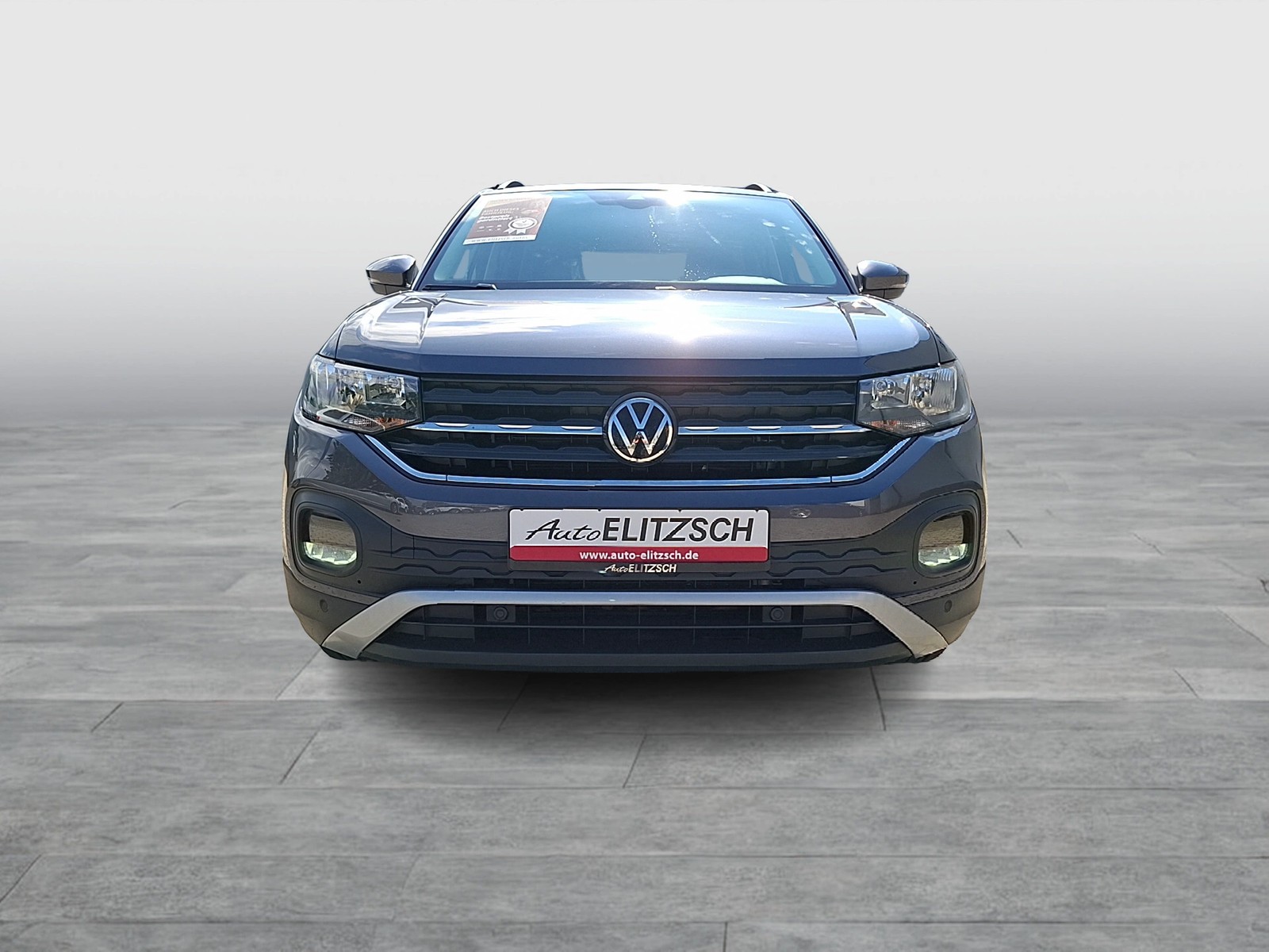 Fahrzeugabbildung Volkswagen T-Cross TSI Life CarPlay Park-Assist SH LM