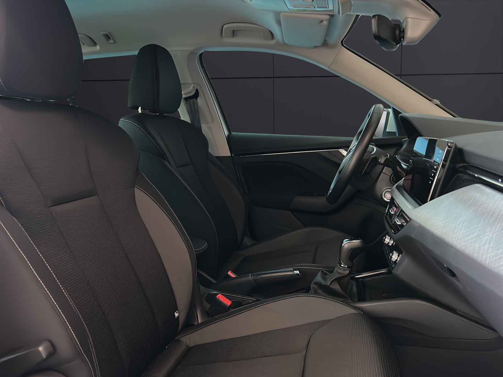 Fahrzeugabbildung SKODA Kamiq TSI Tour DSG LED Navi AID ACC RFK SH