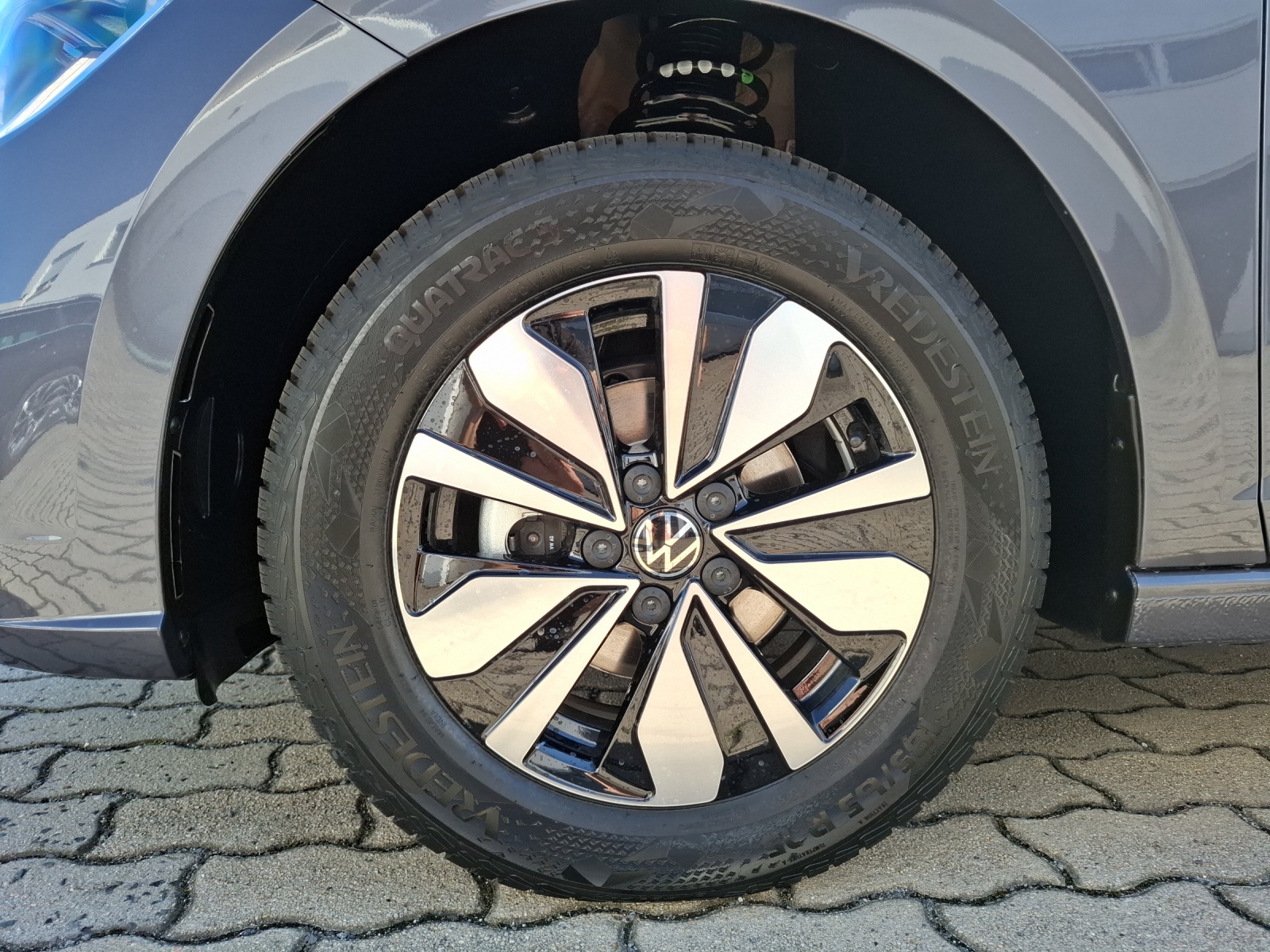 Fahrzeugabbildung Volkswagen Polo Goal LED DAB+ ACC EA8