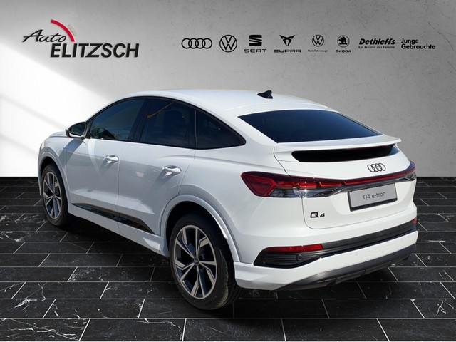 Fahrzeugabbildung Audi Q4 e-tron Sportback 40 e-tron S line, Matrix LED, MMI Navi, Sonos Premium Soundsystem