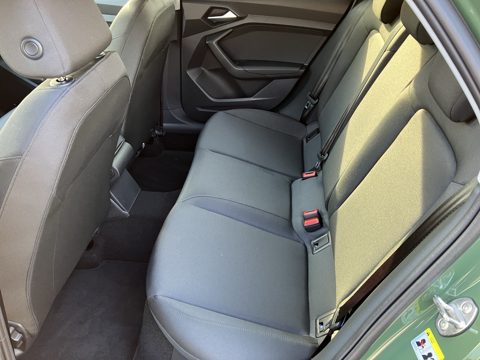 Fahrzeugabbildung Audi A1 Sportback 25 TFSI advanced LED AVC Climatronic PDC SH