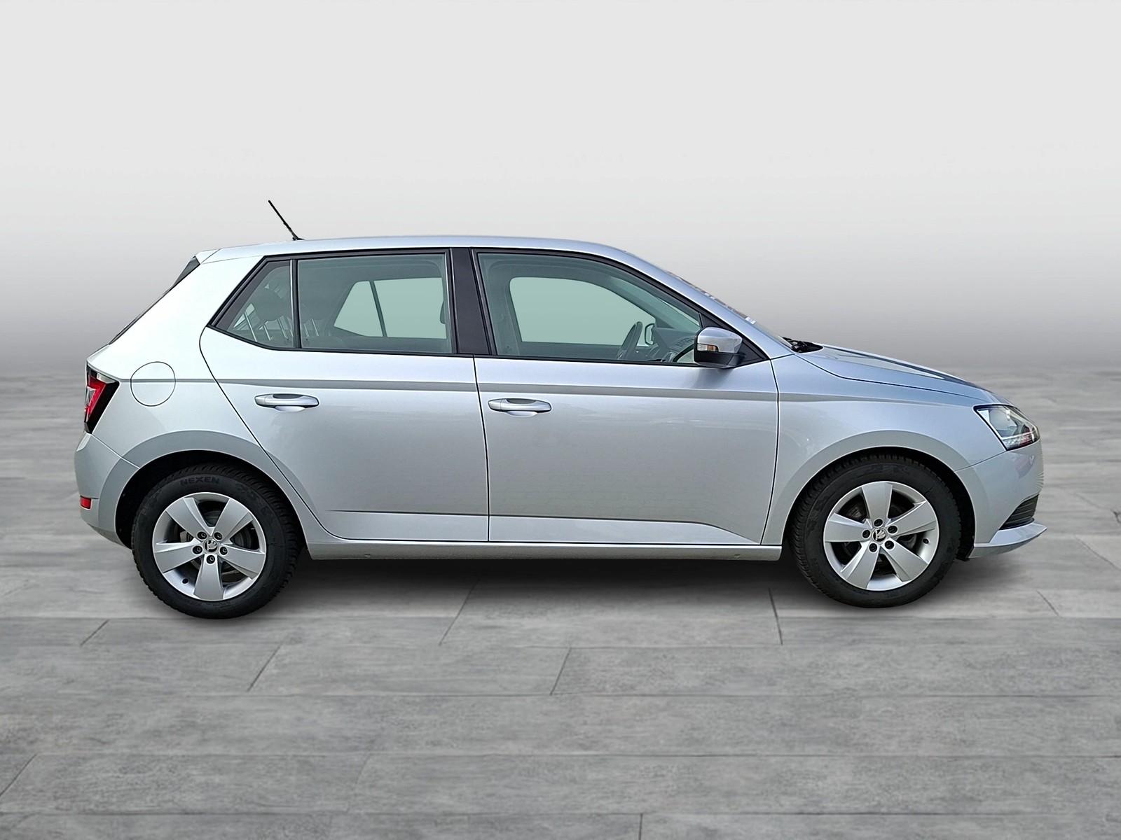 Fahrzeugabbildung SKODA Fabia 1.0 Cool-Plus Klima DAB PDC SH