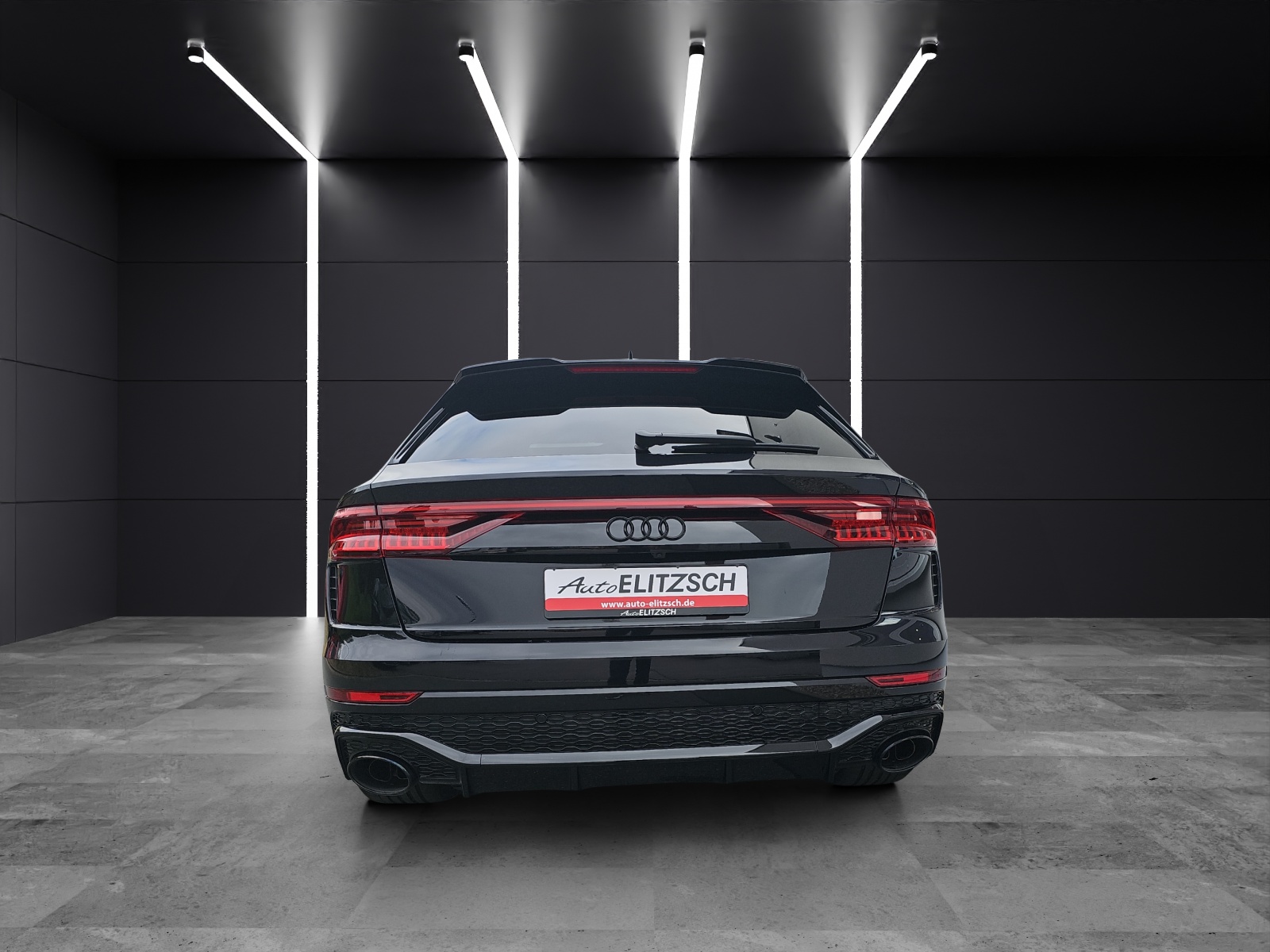 Fahrzeugabbildung Audi RS Q8 SPORT Vmax 280 23