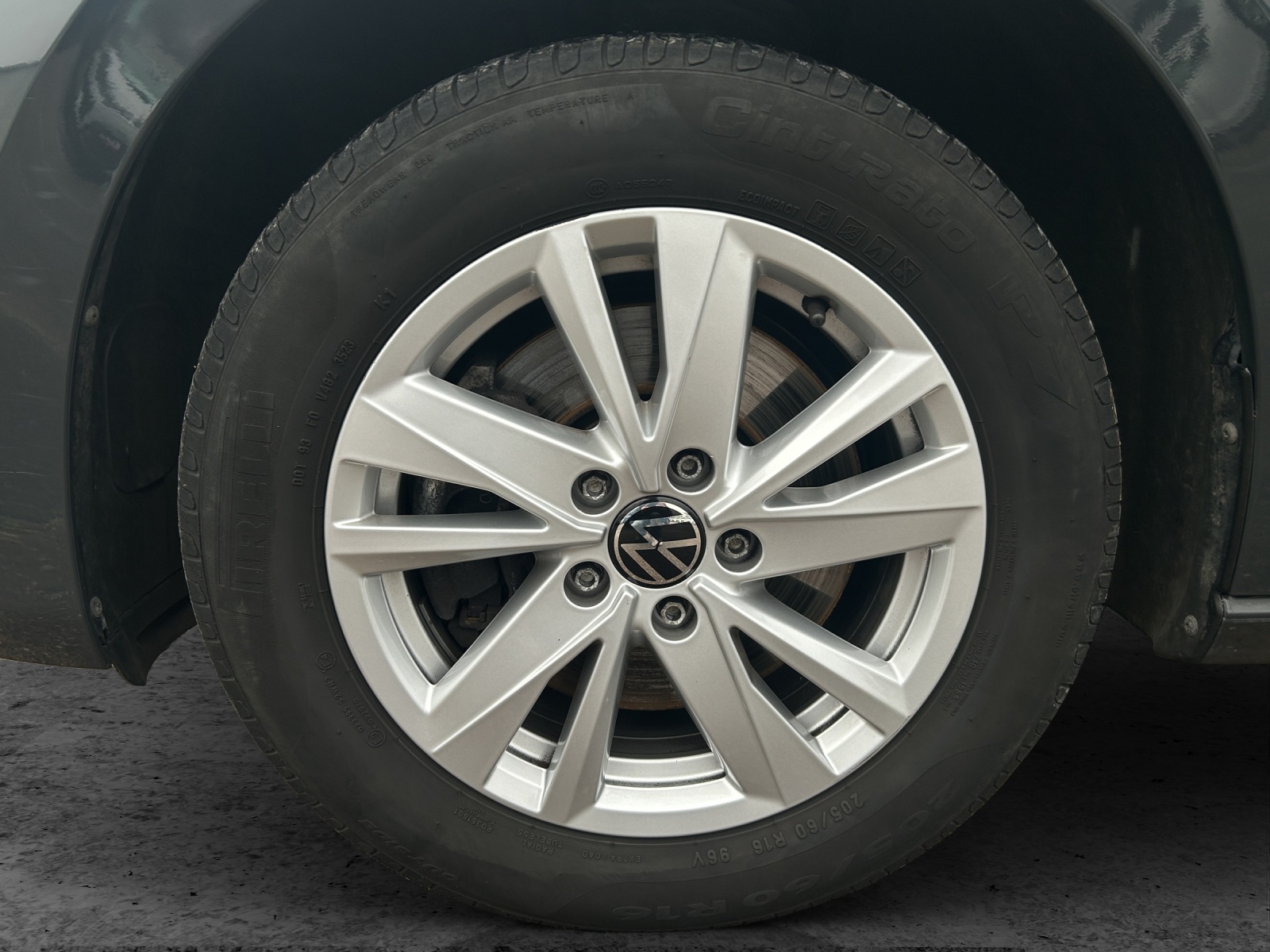 Fahrzeugabbildung Volkswagen Touran TDI Comfortline Standhzg ACC PDC SH