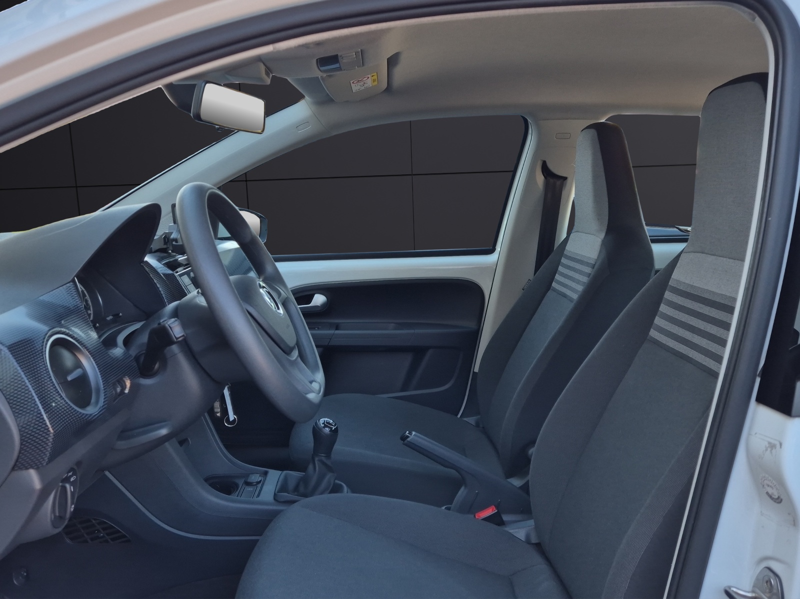 Fahrzeugabbildung Volkswagen up! 1.0 Basis Klima DAB Tempo RFK SHZ