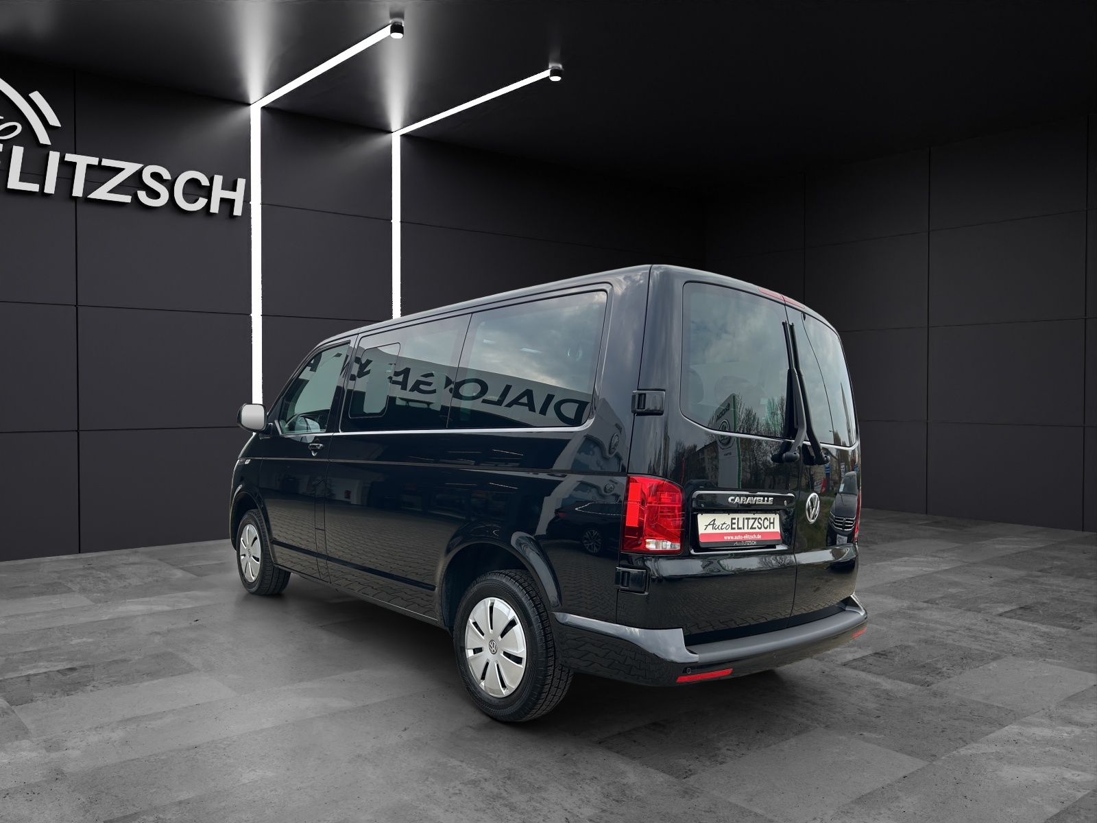 Fahrzeugabbildung Volkswagen T6 Caravelle T6.1 Comfortline DSG LED NAVI