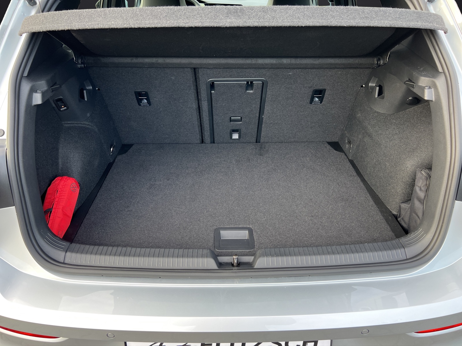 Fahrzeugabbildung Volkswagen Golf VIII GTD LEDER-Klimatisierung IQ-LED