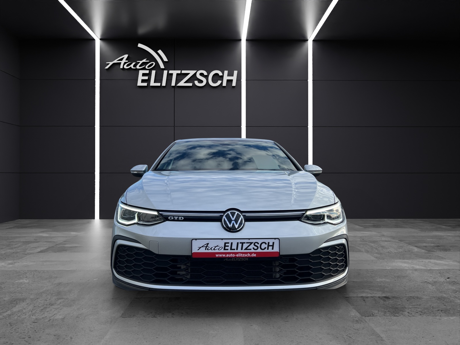 Fahrzeugabbildung Volkswagen Golf VIII GTD LEDER-Klimatisierung IQ-LED