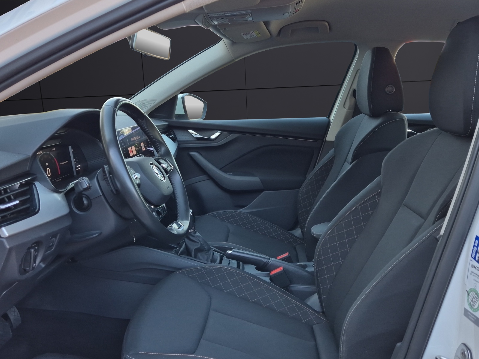 Fahrzeugabbildung SKODA Scala TSI Ambition DSG LED Navi AID GRA PDC SH LM