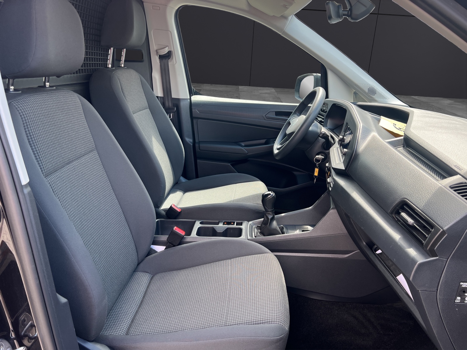 Fahrzeugabbildung Volkswagen Caddy TSI Kasten EcoProfi Klima DAB PDC