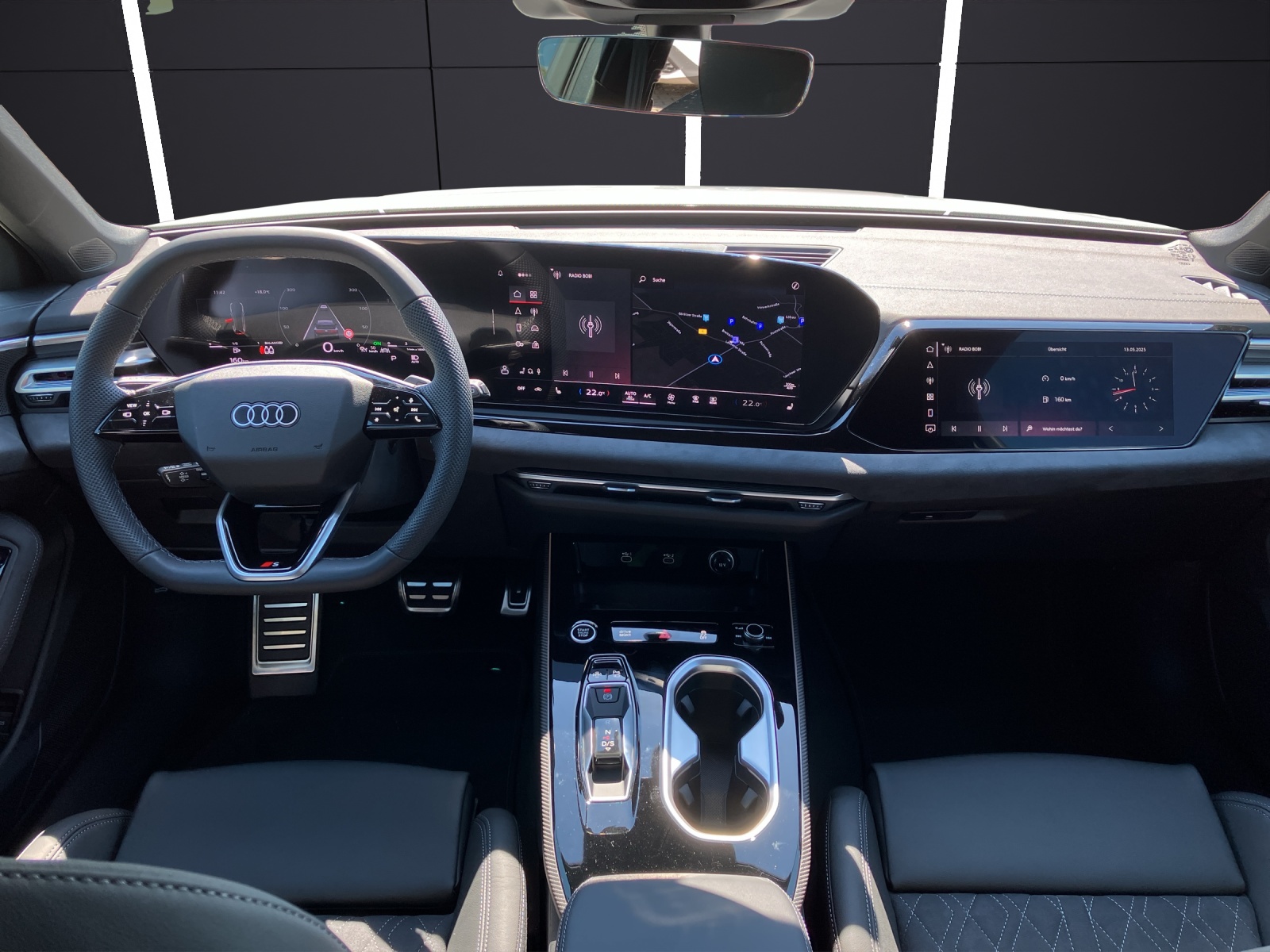Fahrzeugabbildung Audi A6 Avant TDI quattro S tronic Matrix