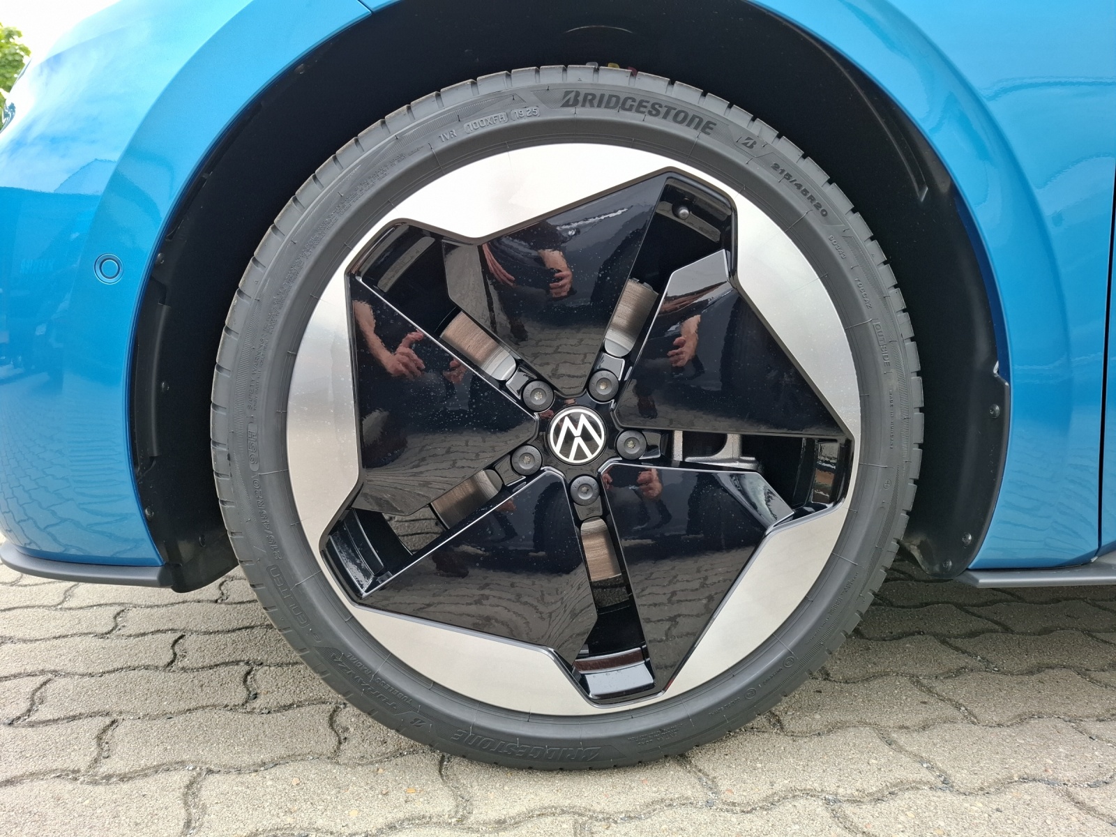 Fahrzeugabbildung Volkswagen ID.3 Pro S 170 kW Goal (5-Sitzer)