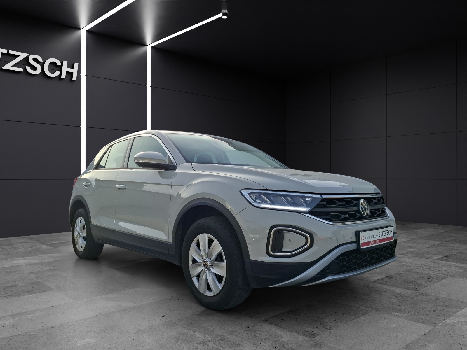 Fahrzeugabbildung Volkswagen T-Roc TSI LED AID Park-Assist SH