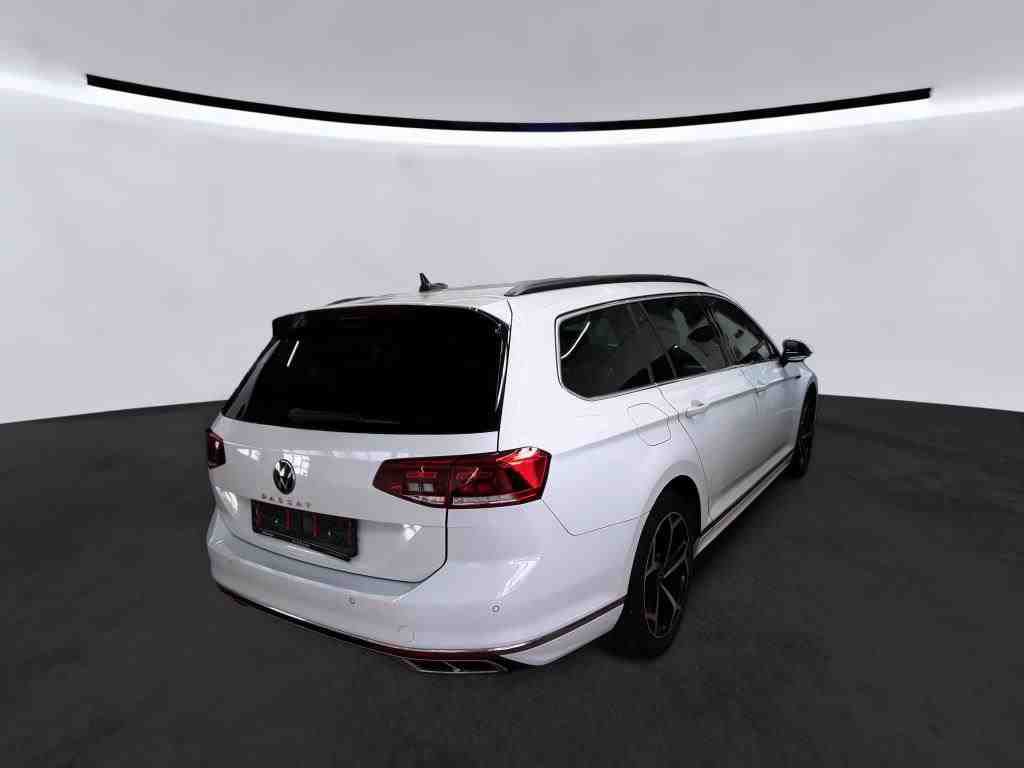 Fahrzeugabbildung Volkswagen Passat Variant TDI Business DSG R-Line Standhzg. LED AHK Navi AID ACC RFK SH