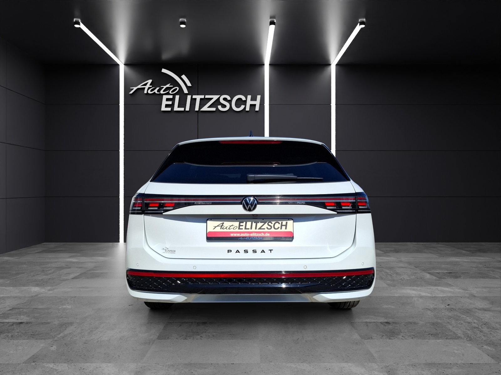 Fahrzeugabbildung Volkswagen Passat TDI R-line Pano STH IQ.Light AHK ACC