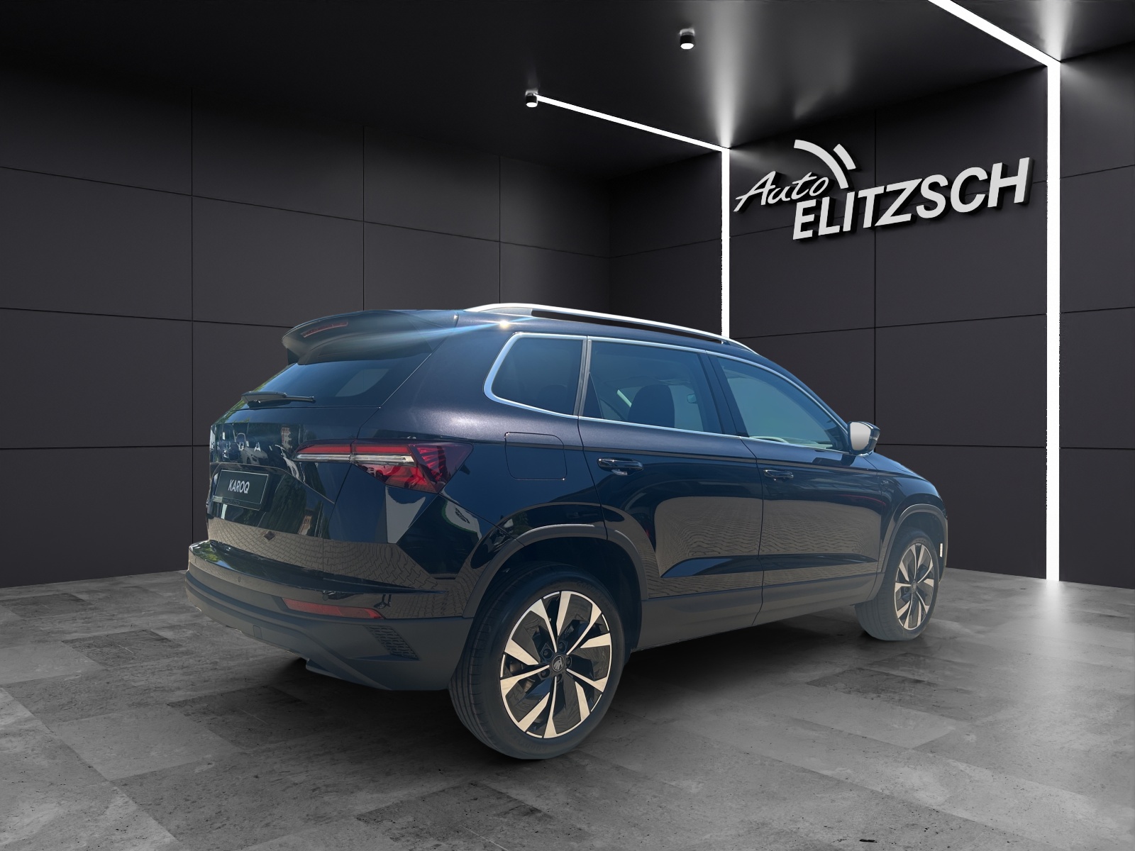 Fahrzeugabbildung SKODA Karoq 2.0 TDI Tour MATRIX AHK