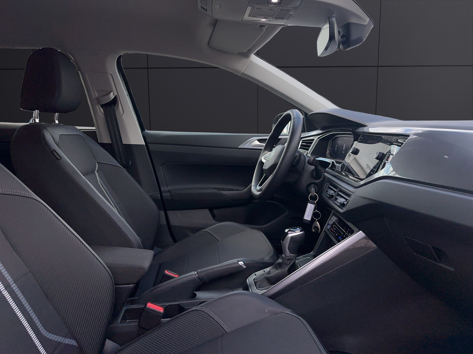 Fahrzeugabbildung Volkswagen Taigo 1.5 TSI Style DSG IQ.Light 17