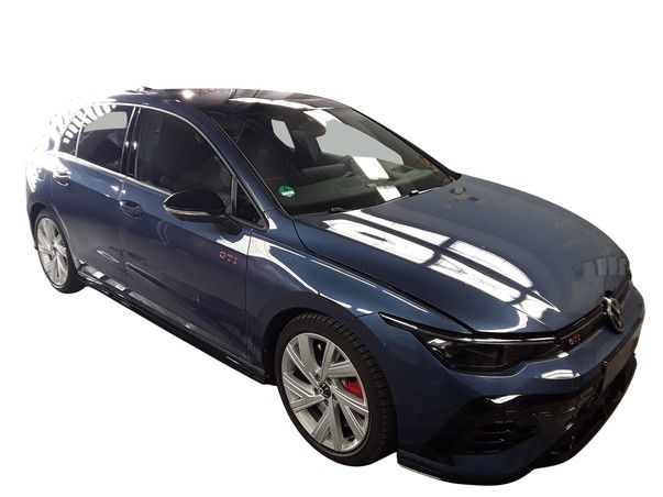 Fahrzeugabbildung Volkswagen Golf VIII GTI Clubsport DSG Matrix Navi AID Pano HUD ACC RFK SH