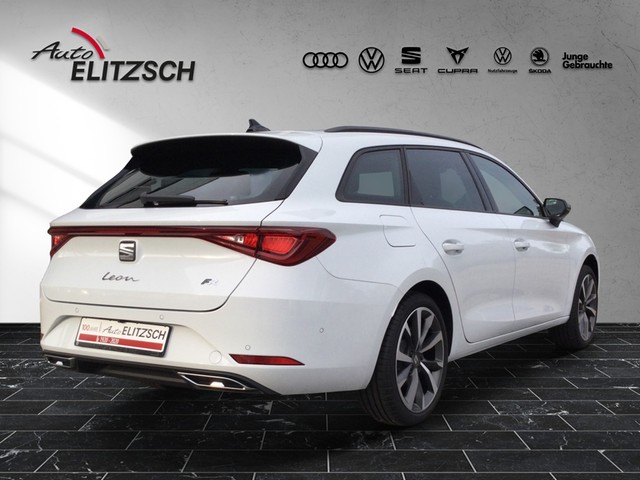 Fahrzeugabbildung SEAT Leon ST TSI FR DSG LED AHK Navi VC ACC RFK SHZ