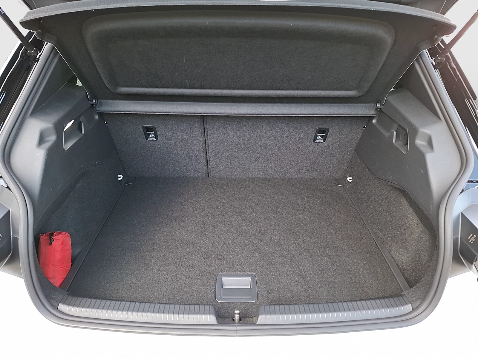 Fahrzeugabbildung Volkswagen ID.3 Pro Performance Matrix Navi ACC PDC SHZ 19
