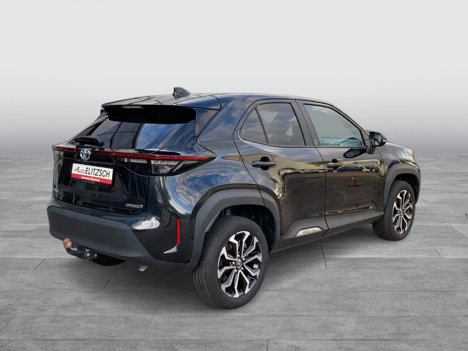 Fahrzeugabbildung Toyota Yaris Cross eTSI Team Dtl. LED ACC RFK Behindertenumbau SH App-Connect