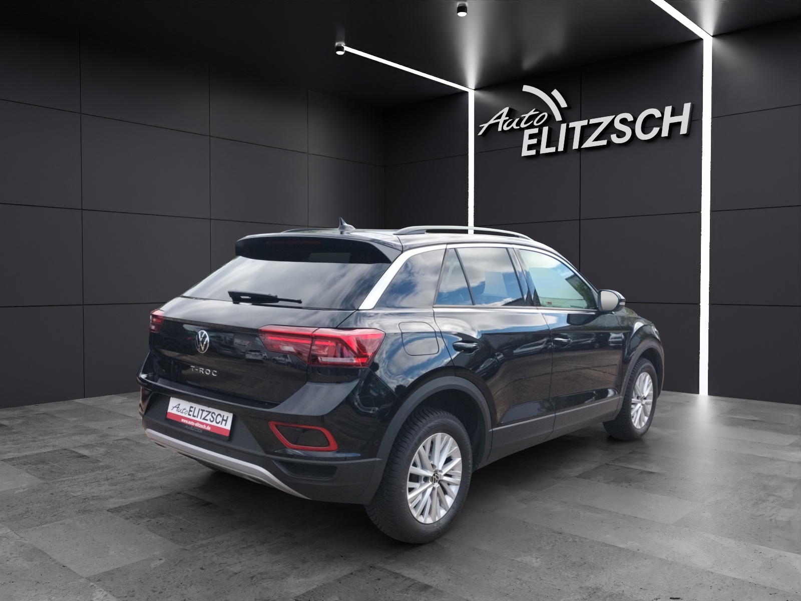 Fahrzeugabbildung Volkswagen T-Roc TSI Life LED Navi AID Park-Assist SH LM