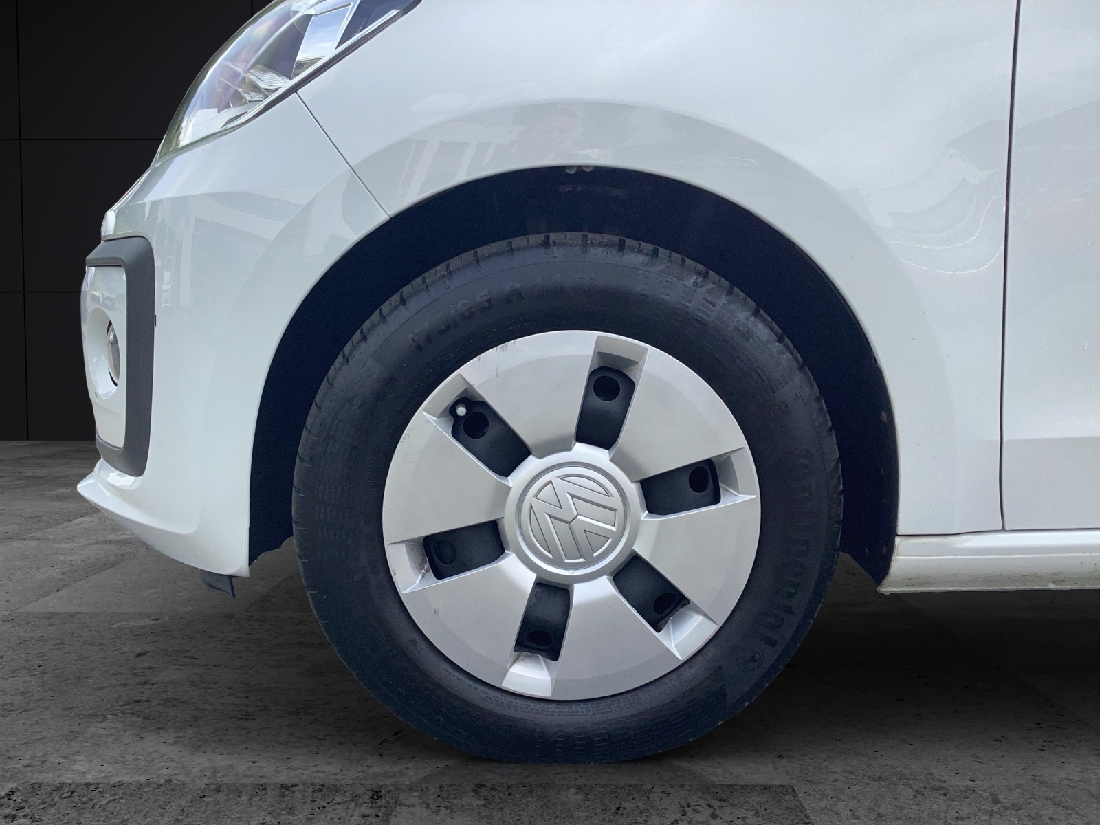Fahrzeugabbildung Volkswagen up! 1.0 move-up Climatronic RFK DAB SH