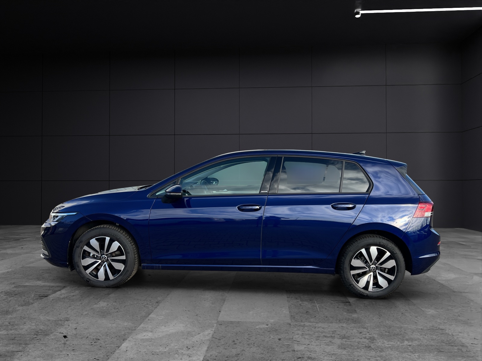 Fahrzeugabbildung Volkswagen Golf VIII TDI Life DSG AHK ACC Kamera LED AID NAVI