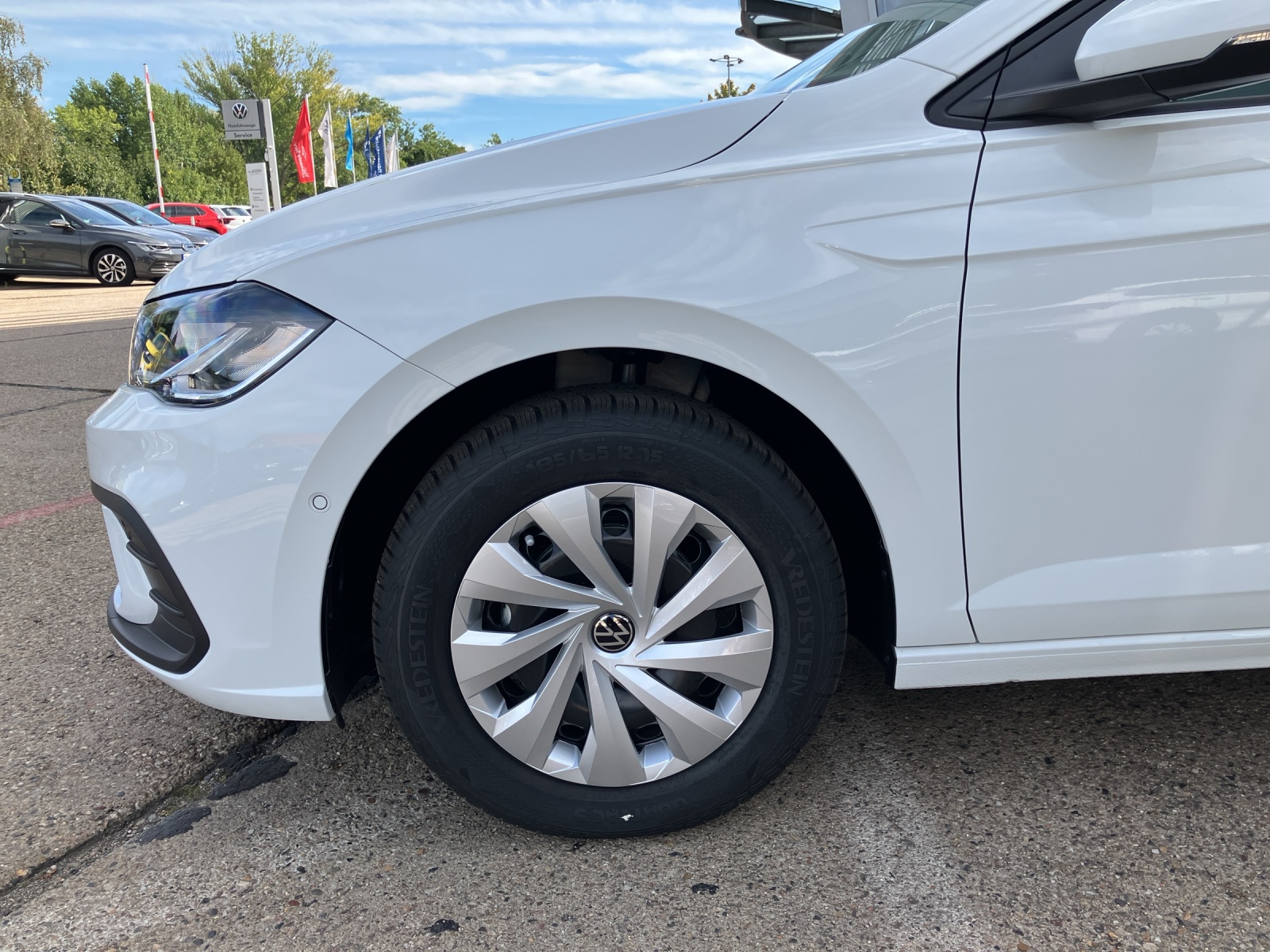 Fahrzeugabbildung Volkswagen Polo Life LED DAB+ ACC