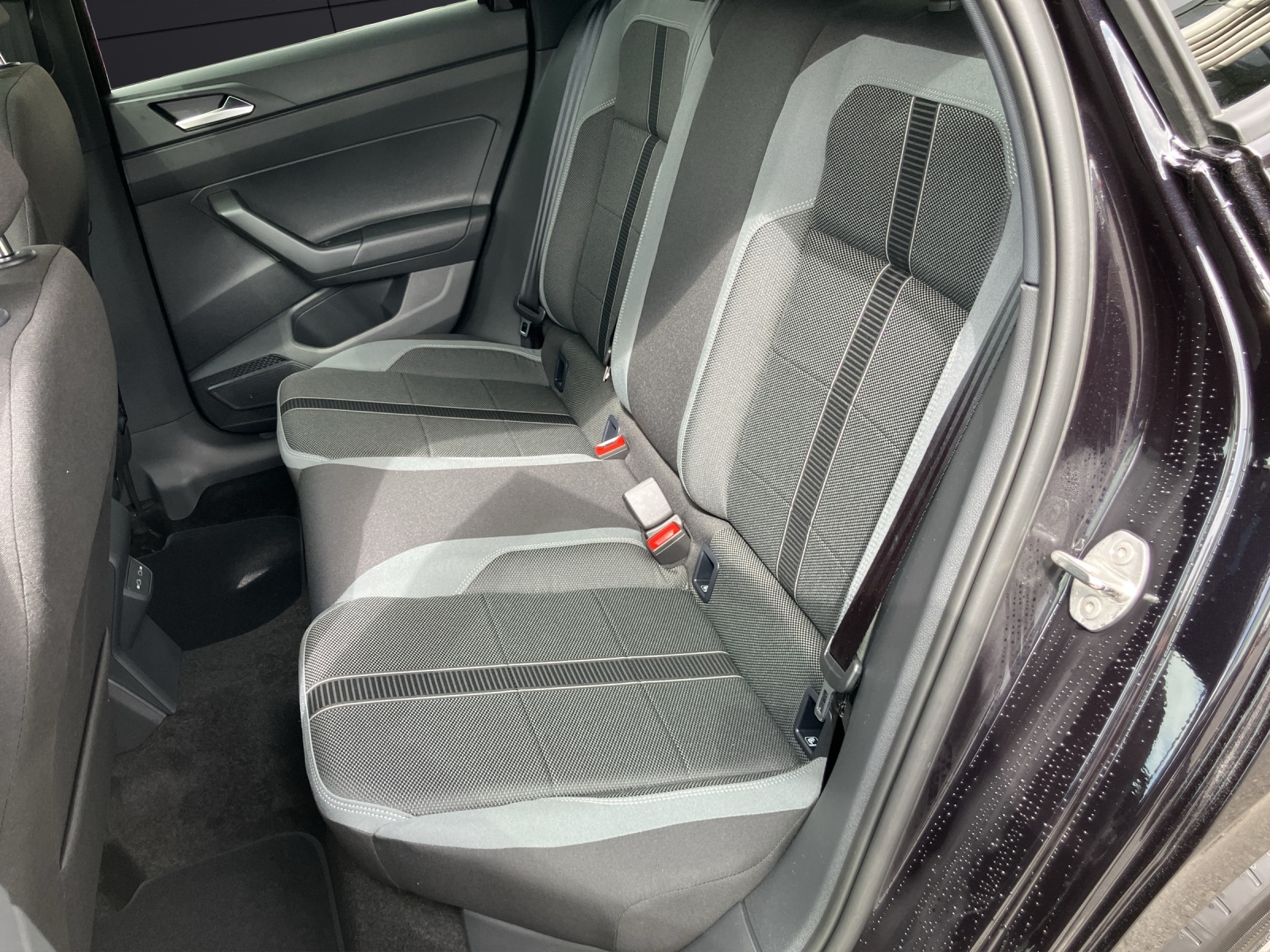 Fahrzeugabbildung Volkswagen Polo Style IQ.LIGHT NAVI DAB ACC