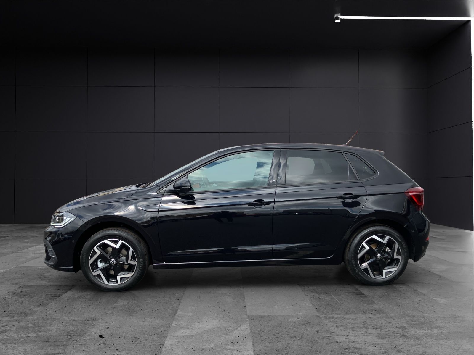 Fahrzeugabbildung Volkswagen Polo Style IQ.LIGHT NAVI DAB ACC