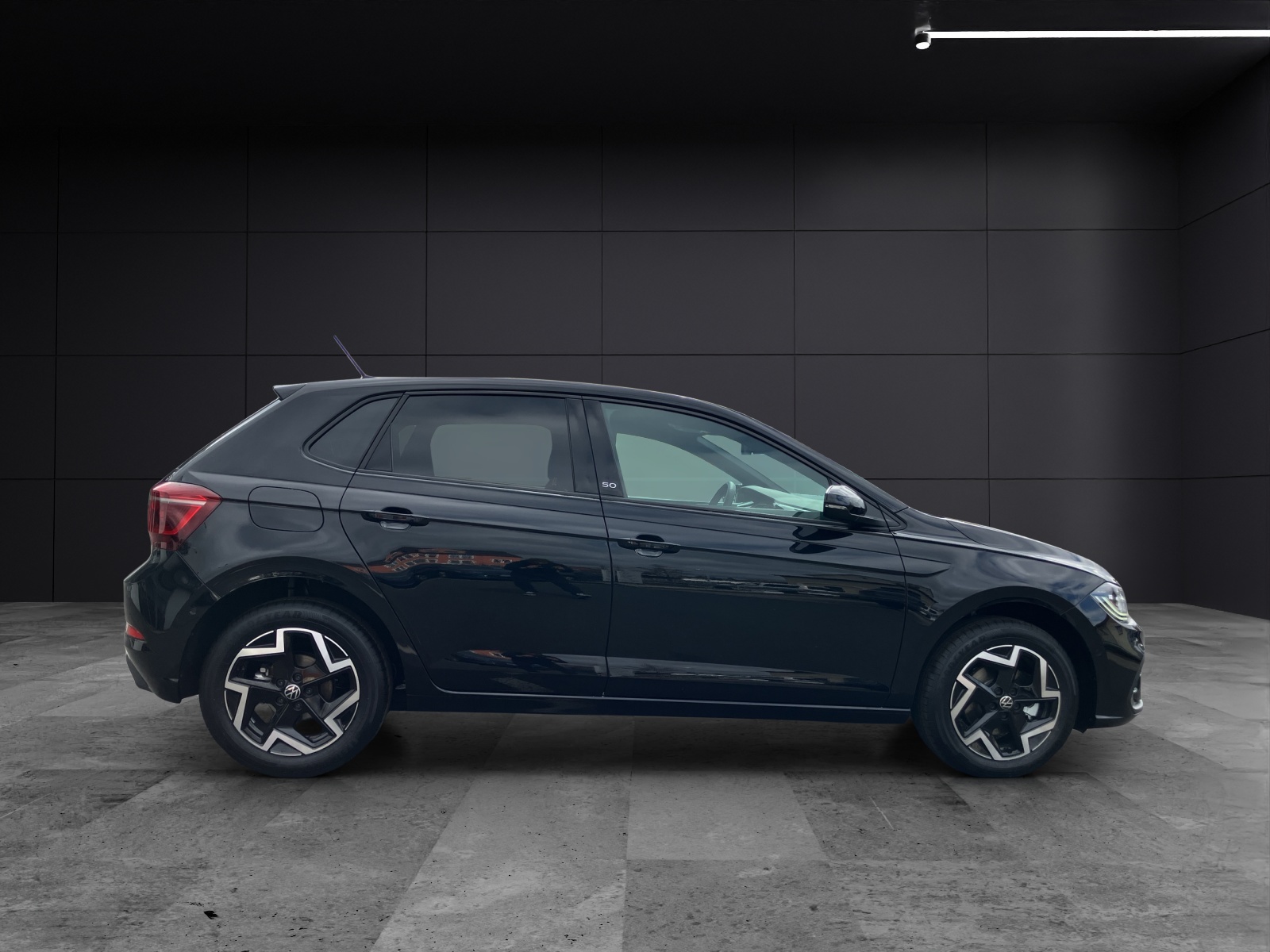 Fahrzeugabbildung Volkswagen Polo Style IQ.LIGHT NAVI DAB ACC