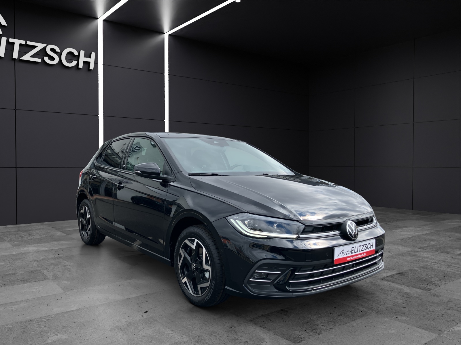 Fahrzeugabbildung Volkswagen Polo Style IQ.LIGHT NAVI DAB ACC