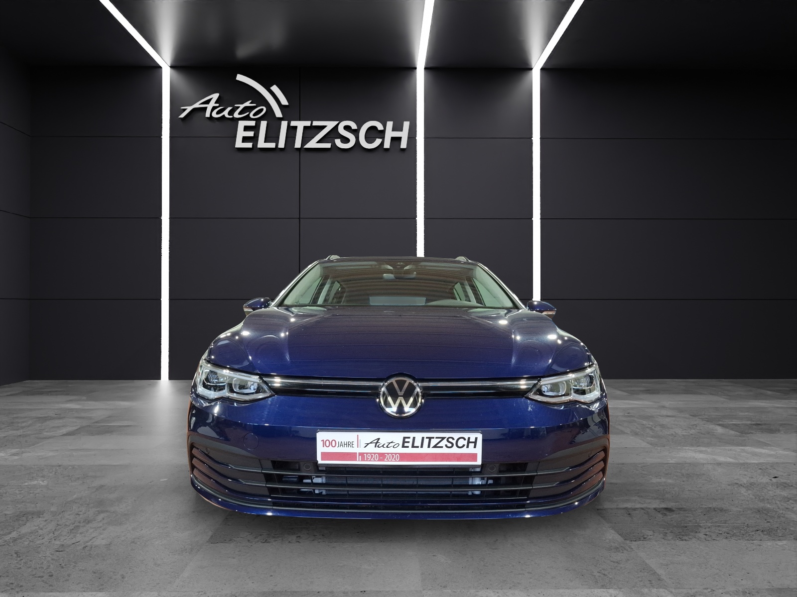 Fahrzeugabbildung Volkswagen Golf VIII Variant eTSI Life DSG LEDplus Navi AID ACC PDC SH