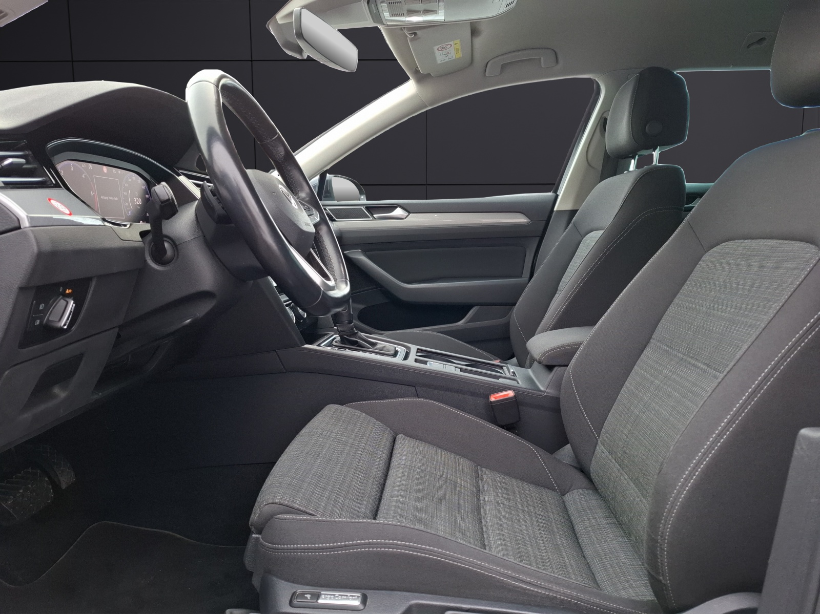 Fahrzeugabbildung Volkswagen Passat Variant TDI Business DSG Matrix Navi ACC 360° SH