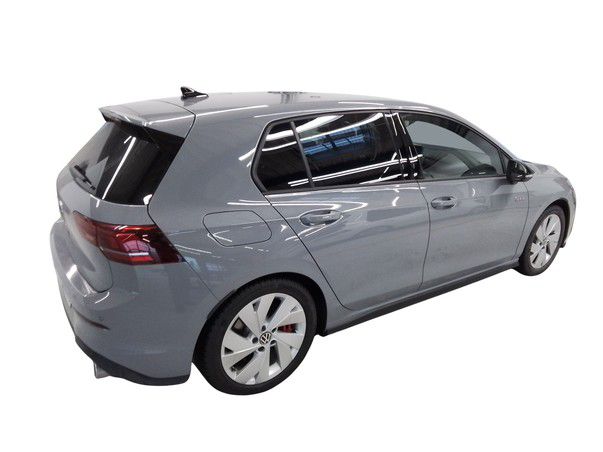 Fahrzeugabbildung Volkswagen Golf VIII GTI DSG LEDplus Navi AID HUD ACC RFK SH 19